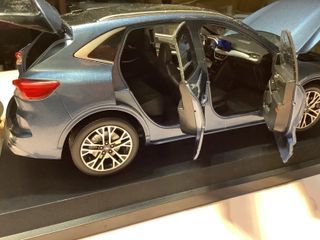 Coche Ford Escape 1/18 Fabricación para Ford