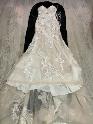 Vestido colección de novia corte sirena, pronovias