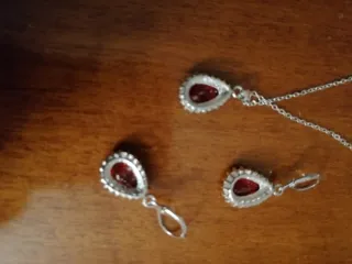 Set collana orecchini e anello