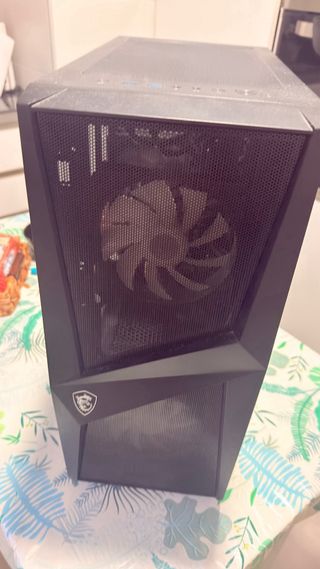 Torre intel core i5 , 10 generation,