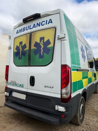 Furgoneta ambulancia Iveco Daily 2017.