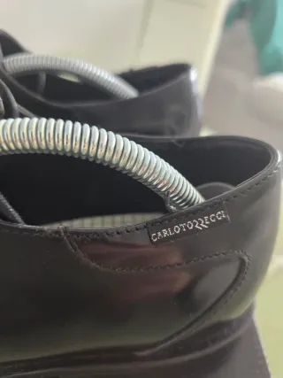 Zapatos negros Carlo Torrecci