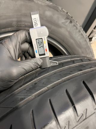 Ruedas bridgestone alenza 235/60/18 103H