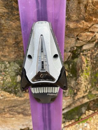 ESQUIS K2 FLOWERS FREESTYLE 168 cm