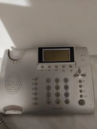 Telefono con tastiera