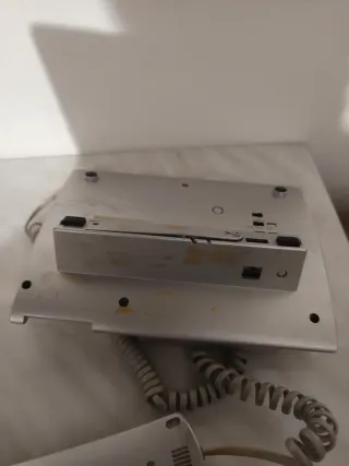 Telefono con tastiera