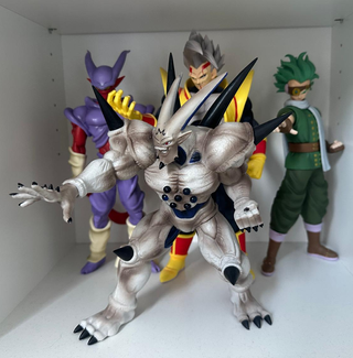 Colección de figuras de Dragon Ball.