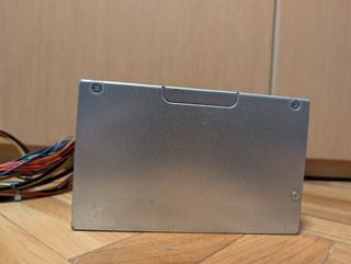 Fuente de Alimentación Intel FS550HM1-00 - 550W