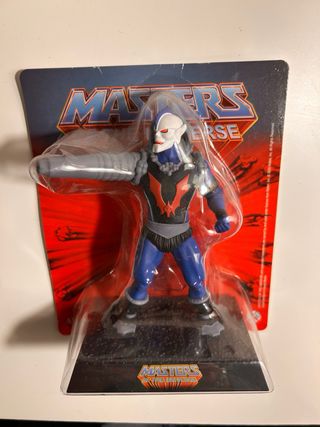 Mascara Wolverine y figura Hordak Masters.