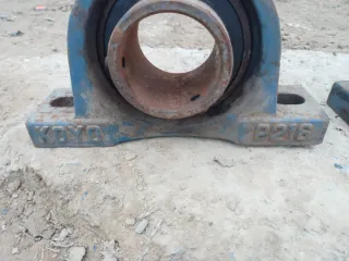 Rodamiento de puente P216 70 euros cada uno