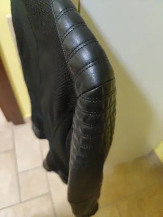 Giubbotto ragazza nero