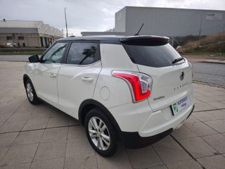 SsangYong Tivoli 2016 DIESEL 115 CV ALTO DE GAMA