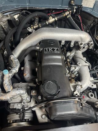 Pegatina motor Toyota 1KZ