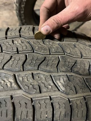 Pneumaticos Discover y At3 45/70R17