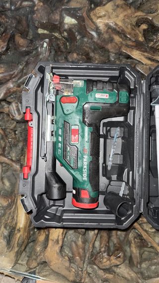 Sierra de calar recargable 12 V / Seghetto a pende