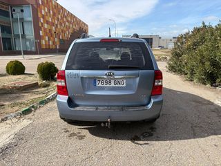 KIA Carnival 2009