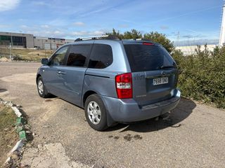 KIA Carnival 2009