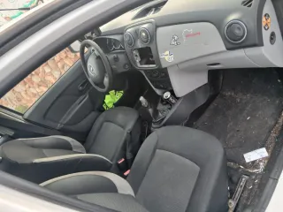 AVERIADO Dacia Logan 2015