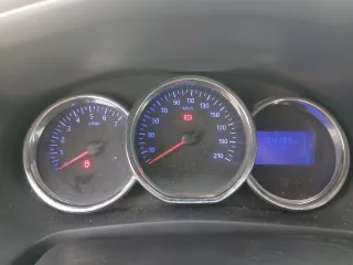 AVERIADO Dacia Logan 2015