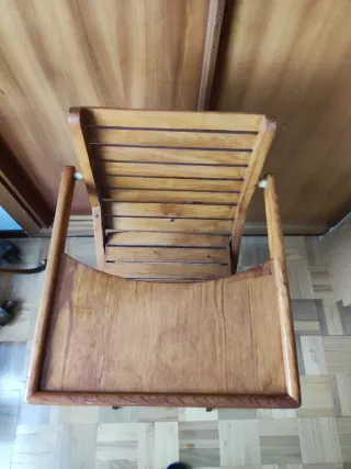 Trona Vintage Plegable de Madera Maciza Años 70