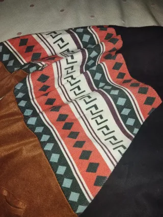 Chaqueta borrego, estampado indio americano