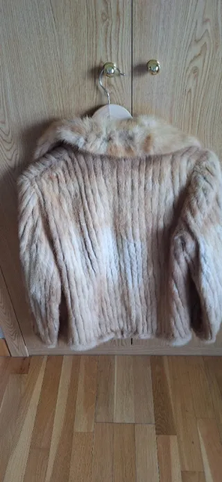 Chaquetón de piel auténtica