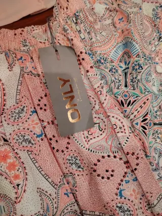 Conjunto top y pantalón ONLY