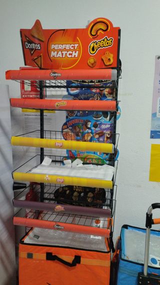 3 Expositores de papas y 1 de frutos secos, snack