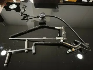 Controles manuales para pedales