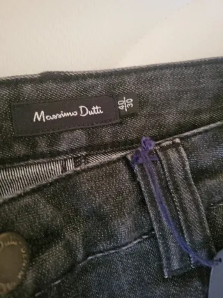 Pantalon Vaquero mujer.  Massimo Dutti