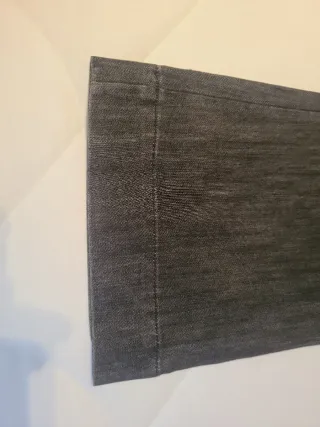 Pantalon Vaquero mujer.  Massimo Dutti