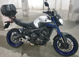 YAMAHA MT09