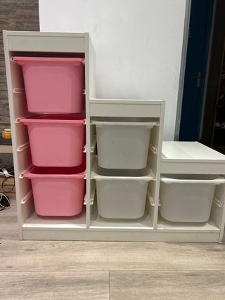 Mueble organización infantil de escalera Ikea