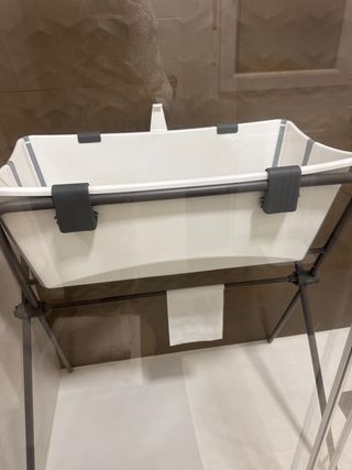 Vaschetta Stokke nuova con kit per neonati