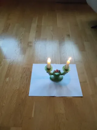 Candelabro de cerámica.