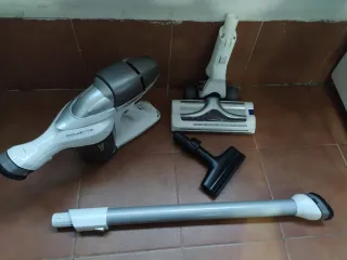Aspiradora escoba Rowenta