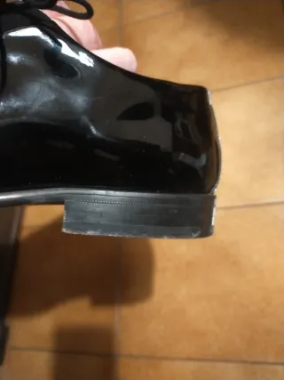 zapatos martinelli 42 charol. llevados muy poco.