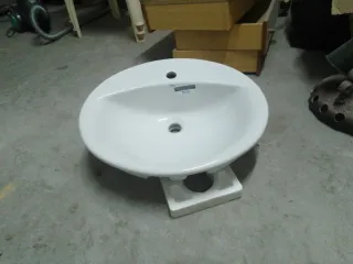 Lavamanos Roca sin usar