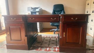 Mueble de oficina en estado perfecto