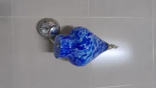 Lampara de techo de cristal azul