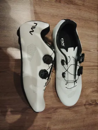 Zapatillas Ciclismo Carretera  Northwave talla 45