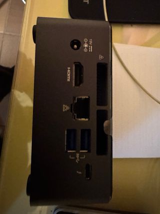 Intel NUC7i7BNH SSD 500GB RAM 16GB WINDOWS 10 PRO