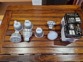 52 focos LED para sustituir incandescentes