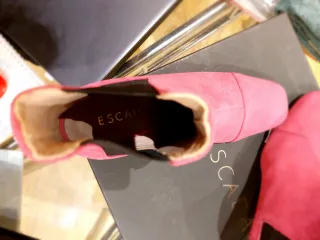 Botines rosas Escada