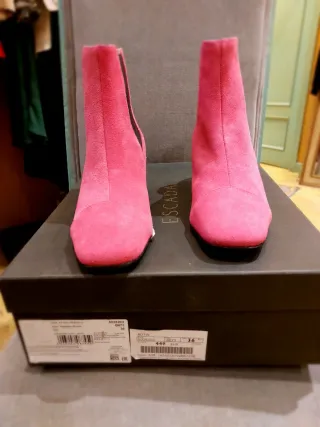 Botines rosas Escada