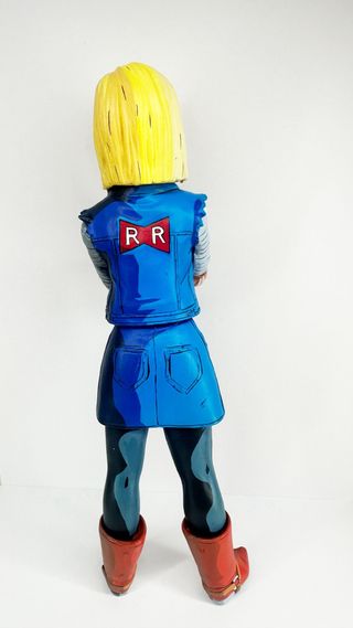 Figura C18 Dragon ball z cell shading