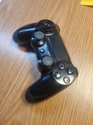 Mando PS4 con Joystick Magnéticos