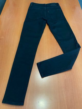 Vaqueros Levi's 711 Skinny W27 L30 Negro