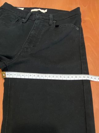 Vaqueros Levi's 711 Skinny W27 L30 Negro