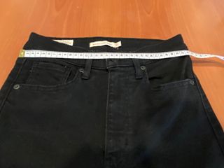 Vaqueros Levi's 711 Skinny W27 L30 Negro